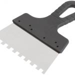 Шпатель 10х10мм 200мм, нержавеющий зубчатый с пластмассовой ручкой, FIT,06630